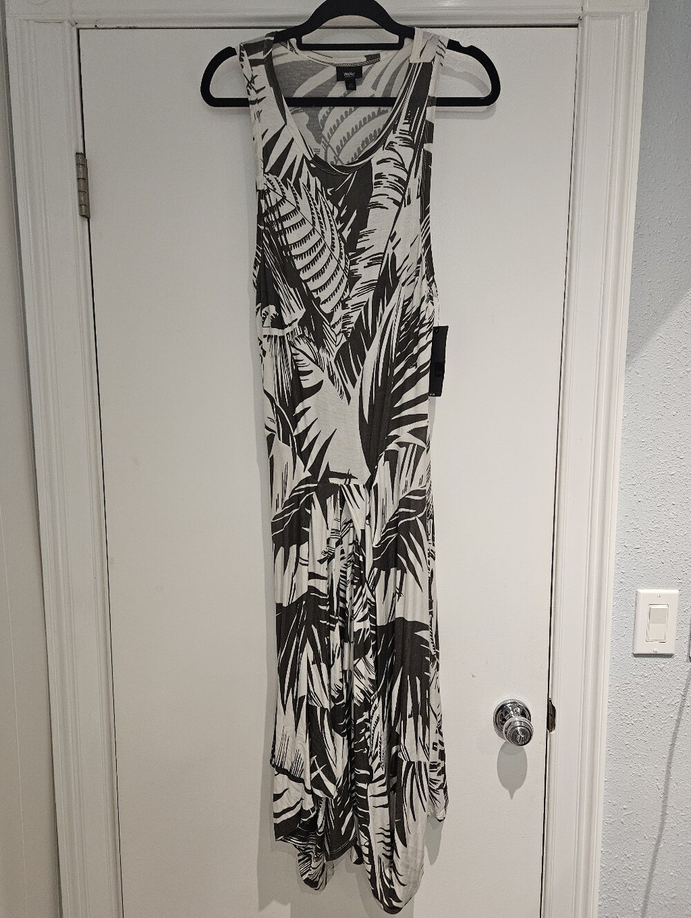 Mossimo NWT Palm Leaf Tank Maxi Dress -Aizw Medium
